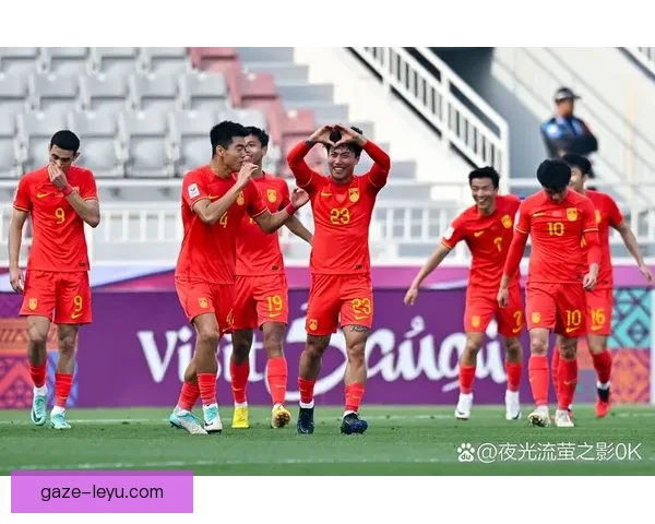 2026世界杯临近中国男足能否成功晋级引发热议